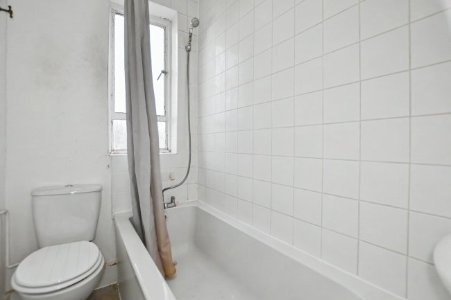 12B Cressingham Road, Lewisham, London, SE13 5AG 8