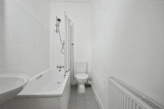 28A Lanercost Road, Streatham Hill, London SW2 3DN 5