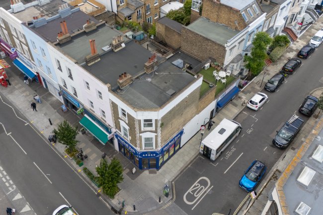415 North End Road, London SW6 1NS 7