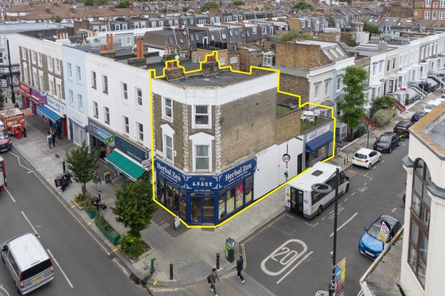 415 North End Road, London SW6 1NS 7