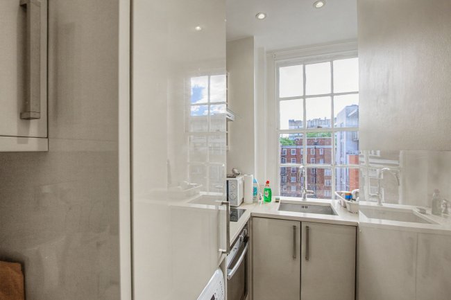 Flat 96 Forset Court, Edgware Road, Paddington, London, W2 2RF 4