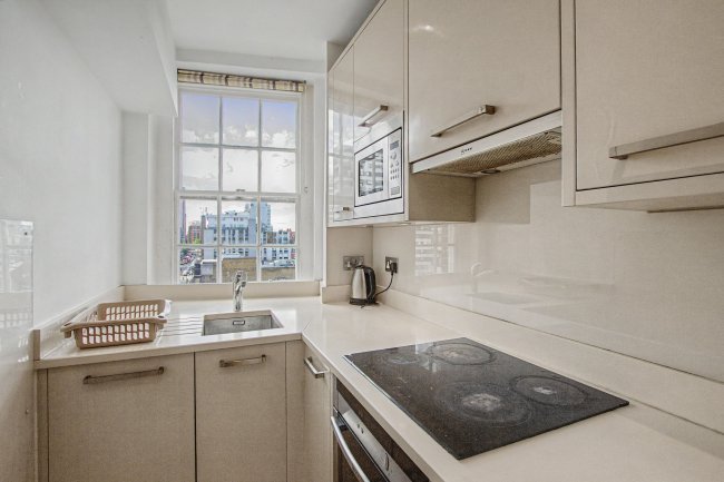 Flat 97 Forset Court, Edgware Road, Paddington, London, W2 2RF 5