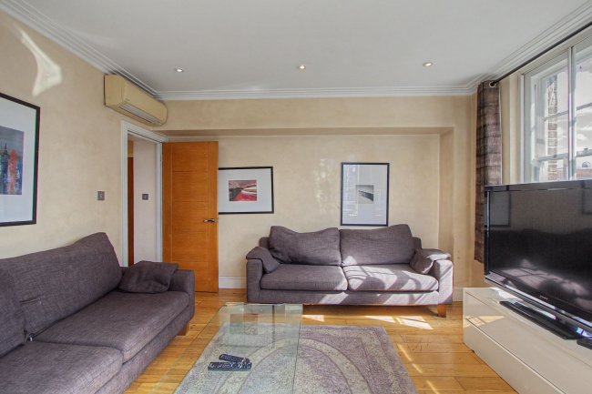 Flat 97 Forset Court, Edgware Road, Paddington, London, W2 2RF 5