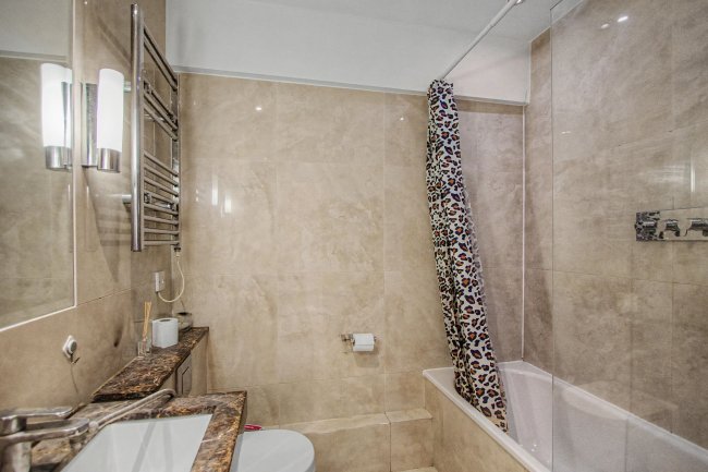 Flat 97 Forset Court, Edgware Road, Paddington, London, W2 2RF 5