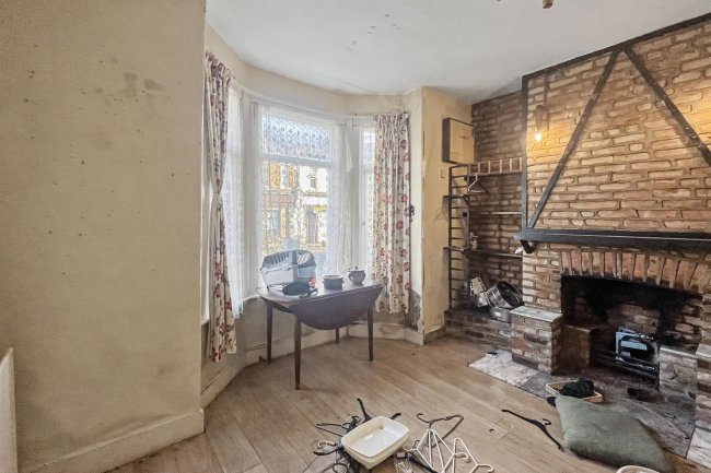 595 Kingston Road, Raynes Park, London, SW20 8SA 10