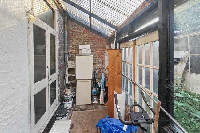 595 Kingston Road, Raynes Park, London, SW20 8SA 10