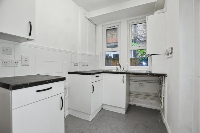 Ground Floor Flat, 20 Longhurst Road, Hither Green, London, SE13 5LP 2