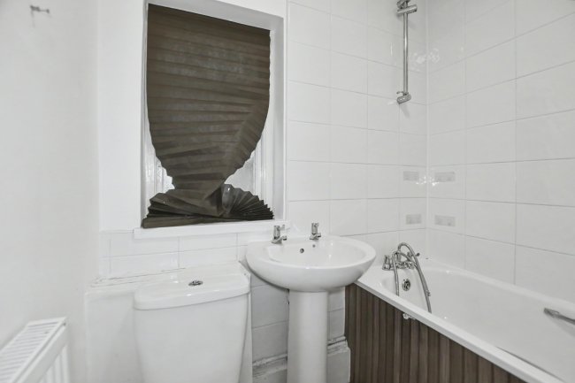 Ground Floor Flat, 20 Longhurst Road, Hither Green, London, SE13 5LP 2