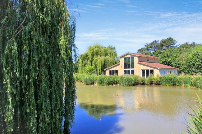 Lakeside Lodge, Carr Lane, Healing, Grimsby, DN41 7QR 5