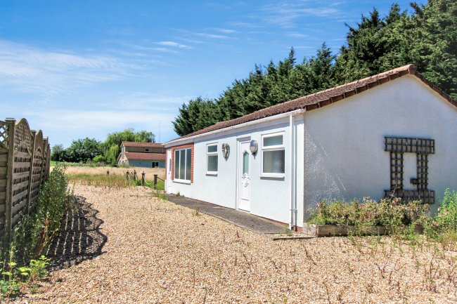 Lakeside Lodge, Carr Lane, Healing, Grimsby, DN41 7QR 5