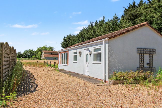 Lakeside Lodge, Carr Lane, Healing, Grimsby, DN41 7QR 5