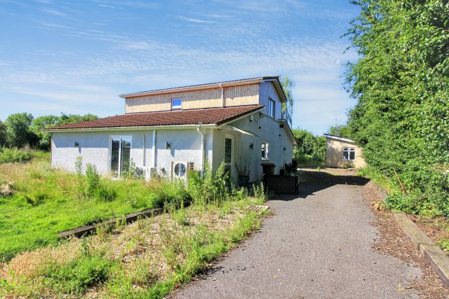 Lakeside Lodge, Carr Lane, Healing, Grimsby, DN41 7QR 5