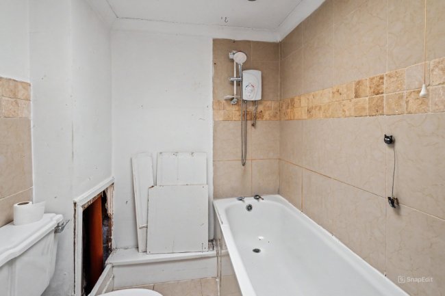 69 Saltersgill Avenue, Middlesbrough, North Yorkshire, TS4 3JT 8