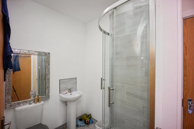 81 Castleview House, East Lane, Runcorn, Cheshire, WA7 2DP 4