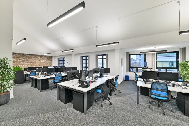 Hanover House, Queen Charlotte Street, Bristol, BS1 4EX 5