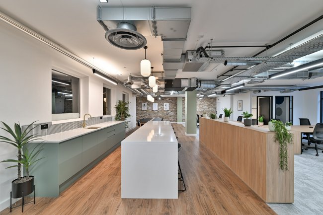 Hanover House, Queen Charlotte Street, Bristol, BS1 4EX 5