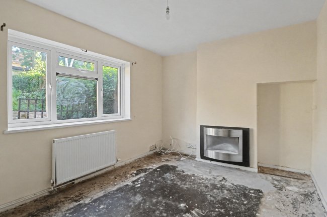 10 Windsor Lane, Stoke Sub Hamdon, Somerset, TA14 6UE 5