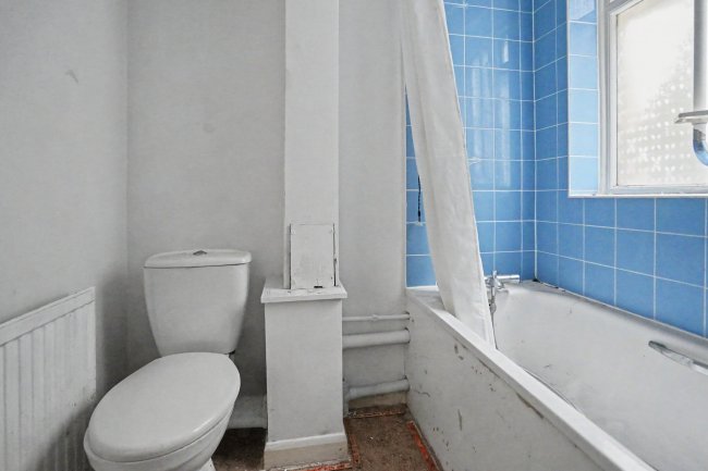 Flat B, 116 Hinton Road, Herne Hill, London, SE24 0HU 1