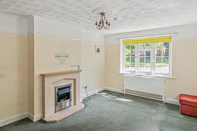8 Wolversdene Road, Andover, Hampshire, SP10 2AX 2