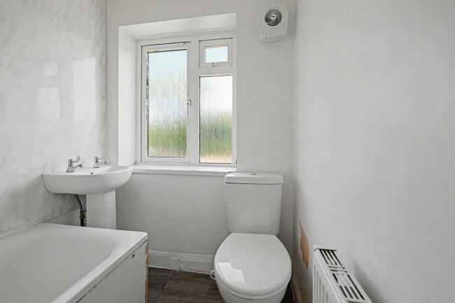 57 Penn View, Wincanton, Somerset, BA9 9NE 1