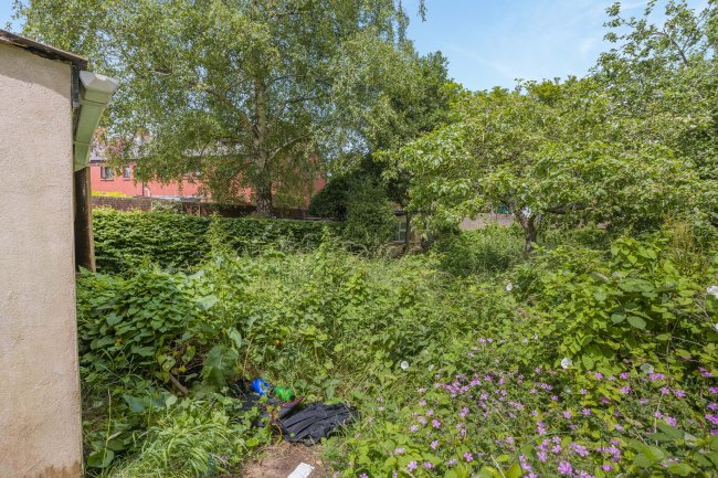 Land to the rear of 62 Okehampton Road, Exeter, EX4 1EP 2
