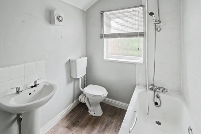 28 Ward Street, Derby, DE22 3RY 5