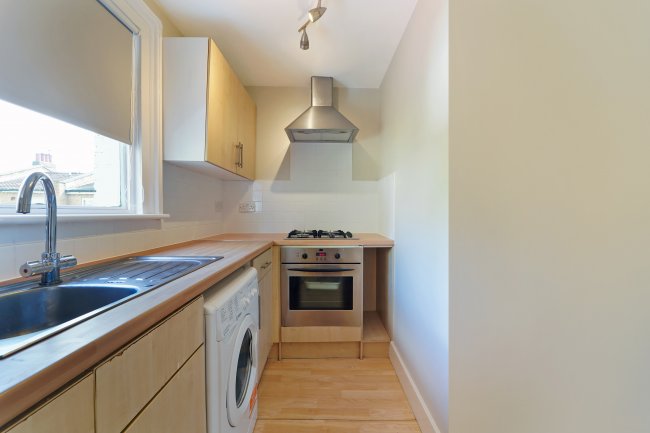 32 Upper Richmond Road, Putney, London SW15 2RX 7
