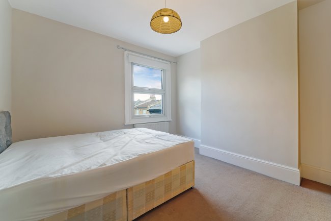 32 Upper Richmond Road, Putney, London SW15 2RX 7