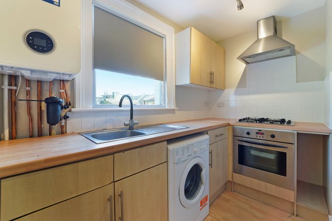 32 Upper Richmond Road, Putney, London SW15 2RX 7