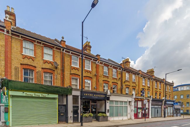 32 Upper Richmond Road, Putney, London SW15 2RX 7