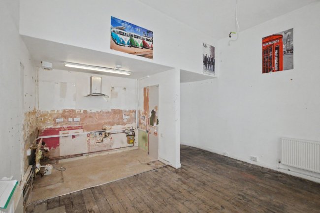 70B Longridge Road, Earls Court, London SW5 9SQ 1