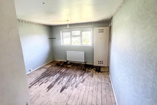 11 Honeybrook Close, Chippenham, Wiltshire, SN14 0LW 7