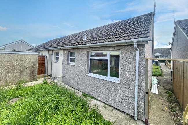 107 Parklands, Malmesbury, Wiltshire, SN16 0QL 6