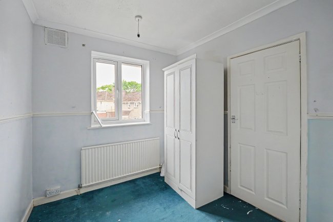 2 Barry Road, Southampton, SO19 5LP 7