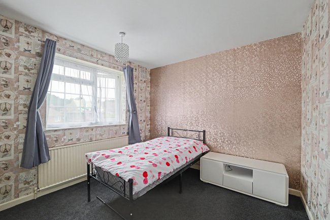 2 Barry Road, Southampton, SO19 5LP 7