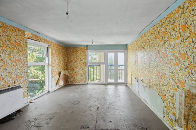 Flat 13, Caradon Court, 1A Ellesmere Road, Twickenham, TW1 2DN 4