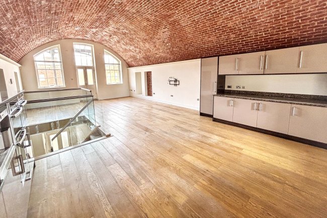 Flat 6, Golden Hill Fort, Freshwater, Isle of Wight, PO40 9GD 9