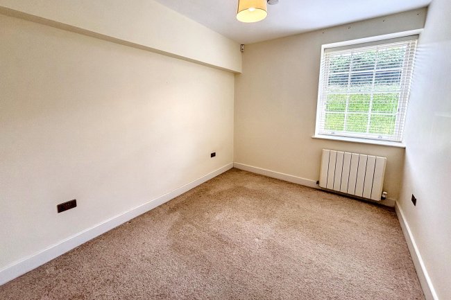 Flat 6, Golden Hill Fort, Freshwater, Isle of Wight, PO40 9GD 9
