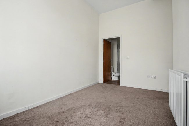Apartment 6, 20-22 Mill Street, Bradford, BD1 4AB 8
