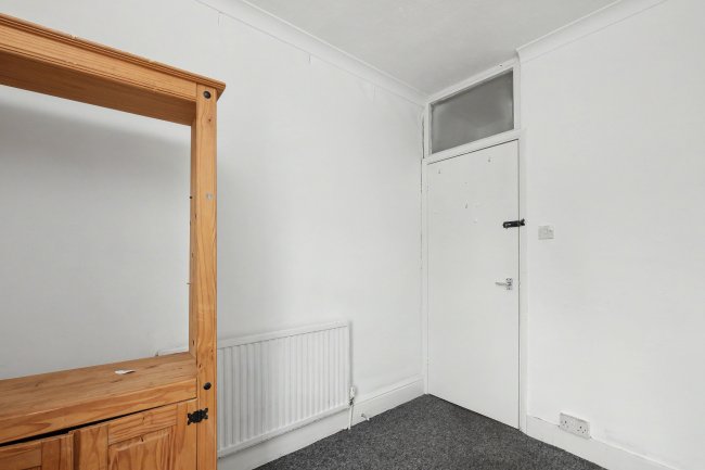 154 New Town Street, Luton, LU1 3EF 3