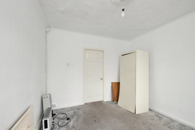 154 New Town Street, Luton, LU1 3EF 3