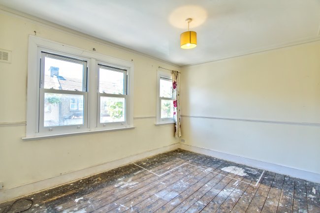 Flat B, 28 Bolton Road, Stratford, London, E15 4JY 6