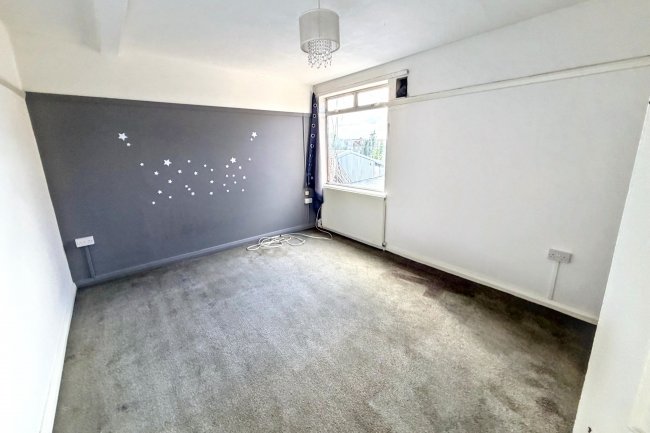 26a Crown Lane, Morden, Surrey SM4 5BL 1