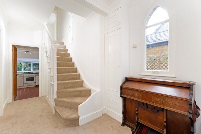 63 Lower Richmond Road, Mortlake, SW14 7HH 4
