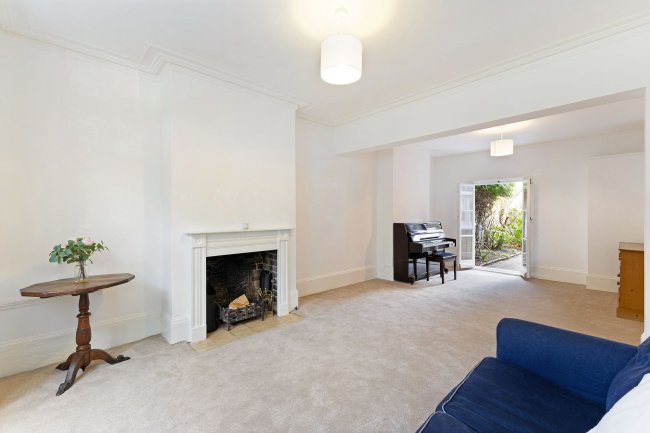 63 Lower Richmond Road, Mortlake, SW14 7HH 4