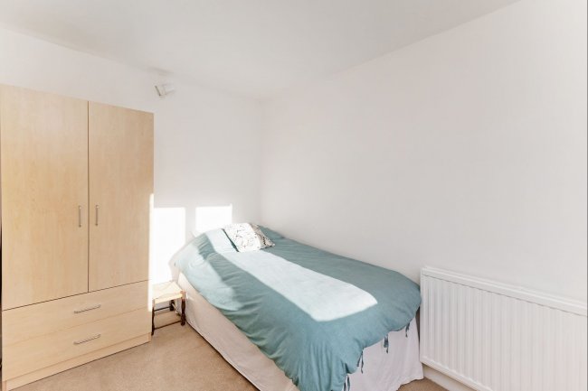 63 Lower Richmond Road, Mortlake, SW14 7HH 4