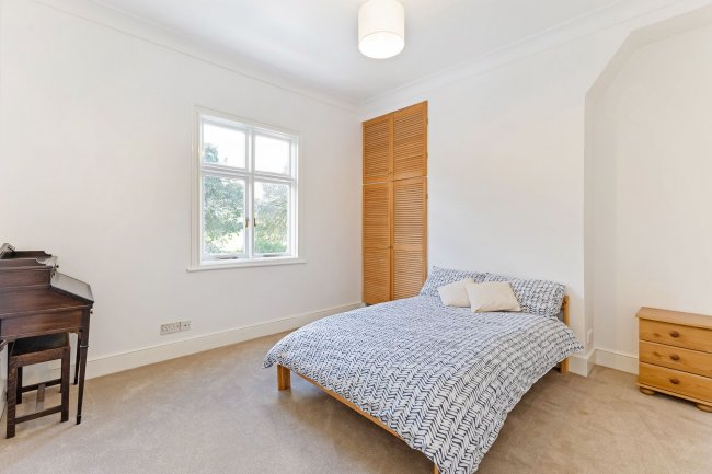 63 Lower Richmond Road, Mortlake, SW14 7HH 4