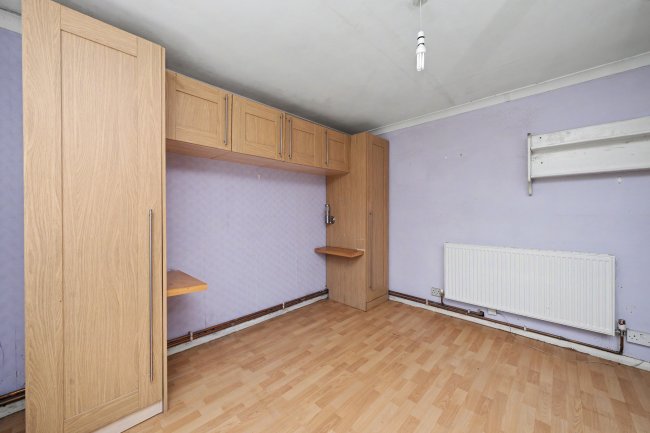 9 Arundel Close, Hampton Hill, Hampton TW12 1SW 10