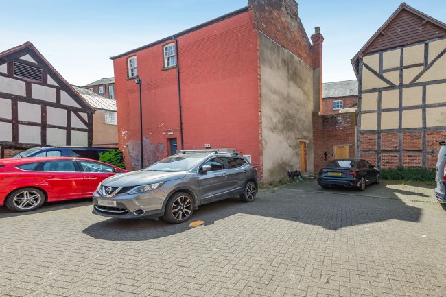 12 & 13 High Town, Hereford, HR1 2AA 2
