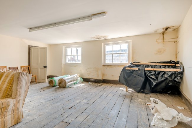 Gurneys House, First & Second Floors, 12 & 13 High Town, Hereford, HR1 2AA 7